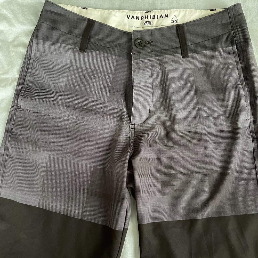 NWOT Vans swim board shorts